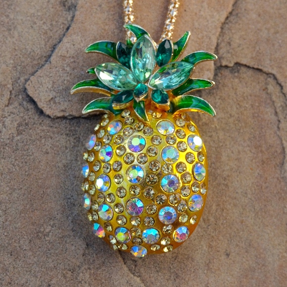 Iridescent Jewel Golden Pineapple Pin Summer Fruit Statement Necklace / Brooch - Picture 4 of 8
